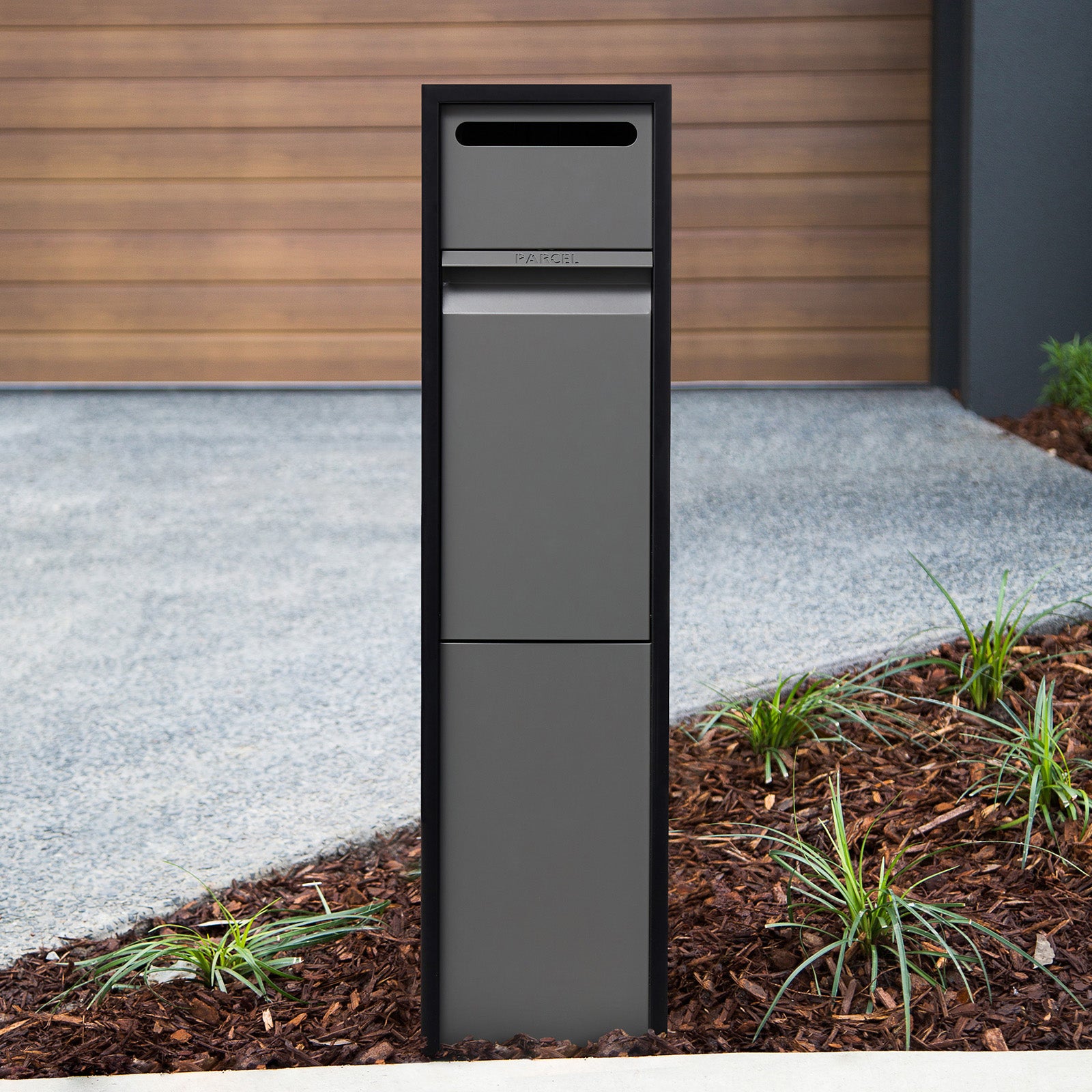 Ascot Parcel Letterbox – Northcote Pottery