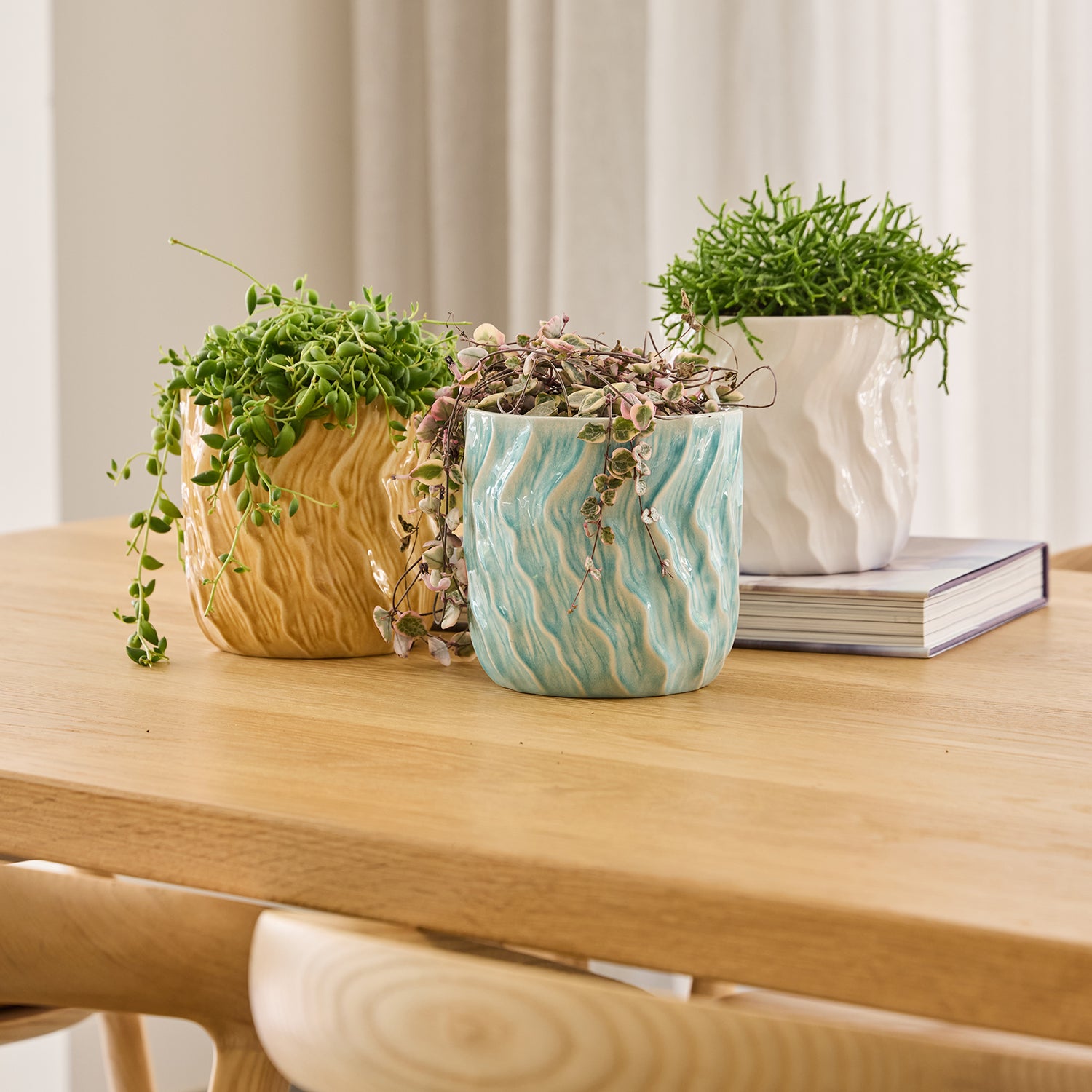 Lake Round Pot
