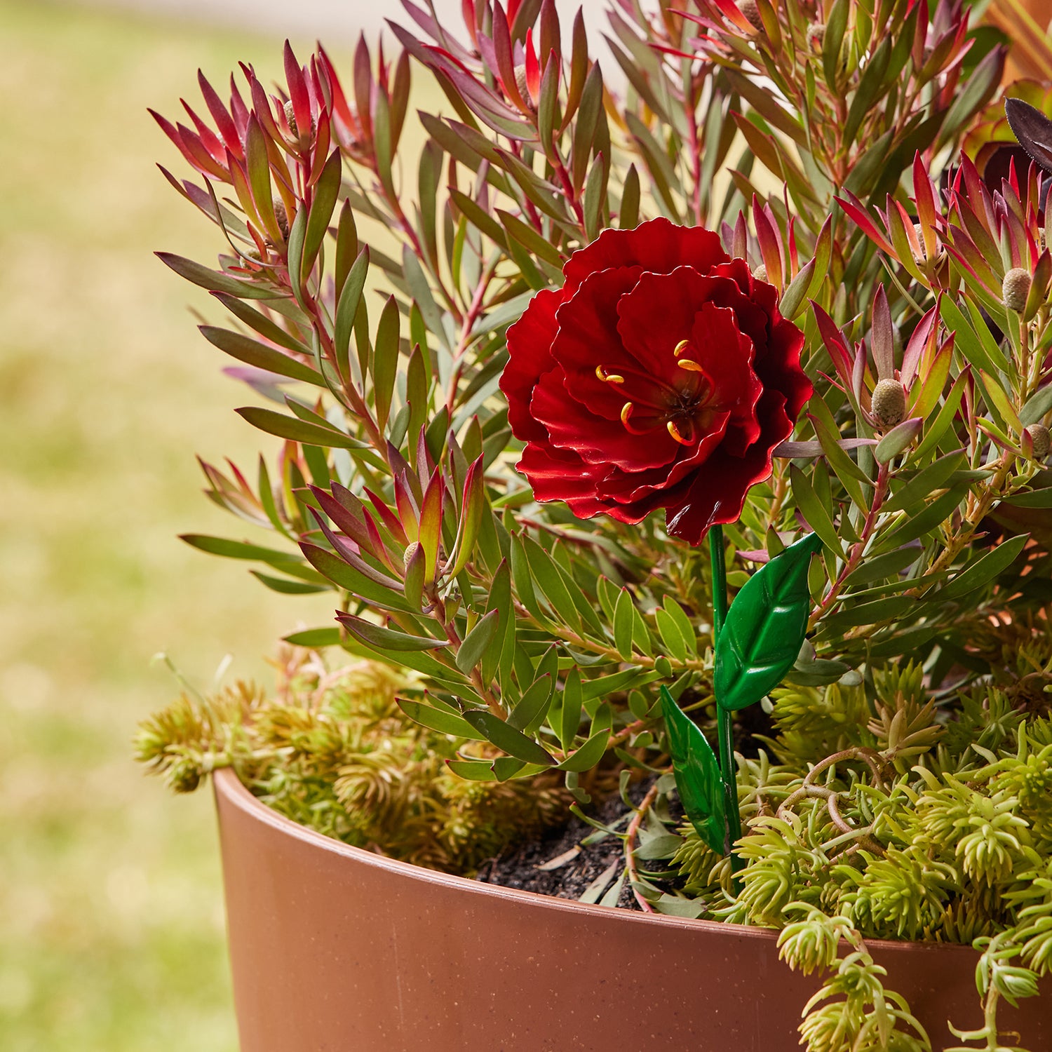 Red Rose Garden Stake