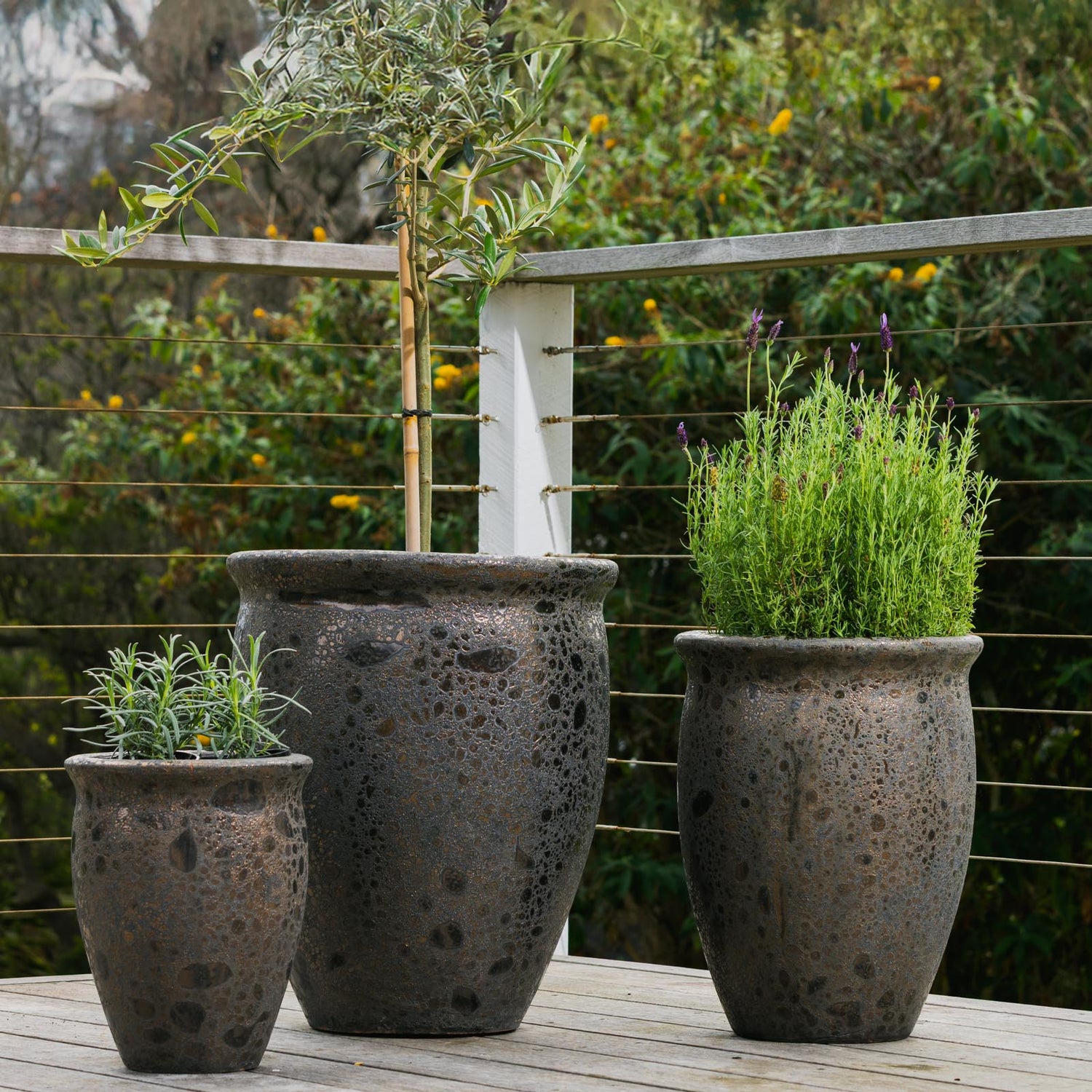 Orin Urn Planter